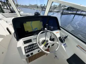 Thumbnail von World Cat 325 DC