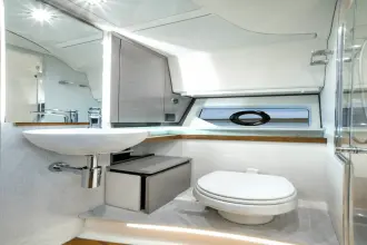Thumbnail von Tiara Yachts 43LE