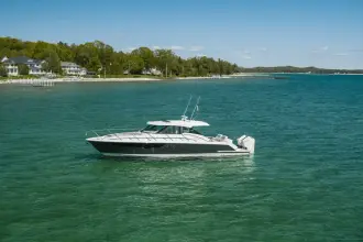 Thumbnail von Tiara Yachts 43LE