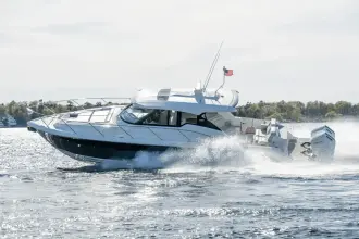 Thumbnail von Tiara Yachts 43LE