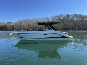 Sea Ray SLX 260 