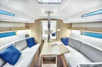Thumbnail von Beneteau Oceanis 34.1