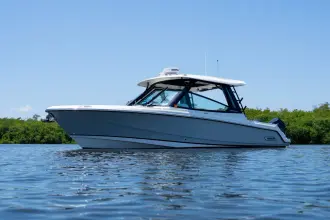 Thumbnail von Boston Whaler 330 Vantage