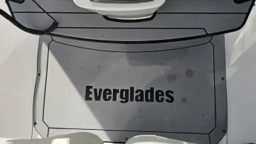 Thumbnail von Everglades 273 CC