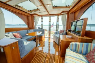 Thumbnail von Hinckley Talaria 48 MKII CONCERTO IN SEA
