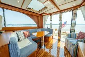 Thumbnail von Hinckley Talaria 48 MKII CONCERTO IN SEA
