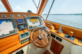 Thumbnail von Hinckley Talaria 48 MKII CONCERTO IN SEA