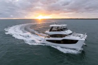 Thumbnail von Aquila 50 Yacht