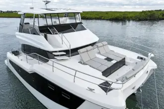 Thumbnail von Aquila 50 Yacht