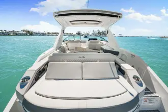 Thumbnail von Sea Ray SLX 310 Outboard