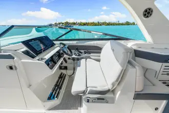 Thumbnail von Sea Ray SLX 310 Outboard