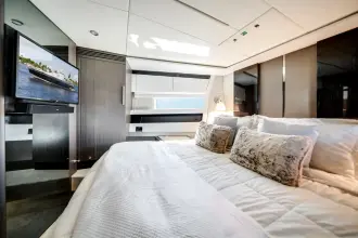 Thumbnail von Azimut S7