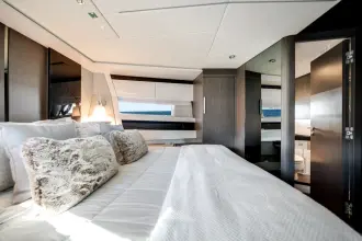 Thumbnail von Azimut S7