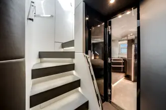 Thumbnail von Azimut S7