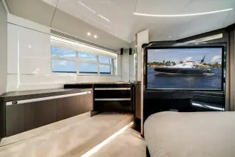 Thumbnail von Azimut S7
