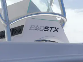 Thumbnail von Twin Vee 240 STX CC