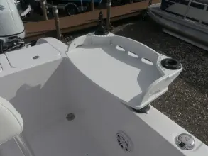 Thumbnail von Twin Vee 240 STX CC