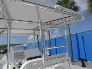 Thumbnail von Twin Vee 240 STX CC