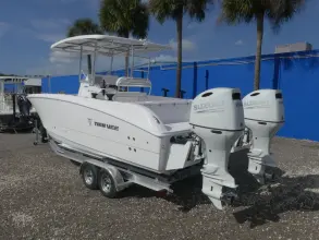 Thumbnail von Twin Vee 240 STX CC