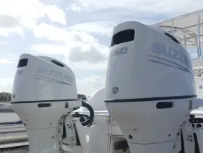 Thumbnail von Twin Vee 240 STX CC