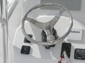 Thumbnail von Twin Vee 240 STX CC
