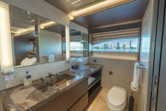 Thumbnail von Westport 125 Raised Pilothouse SERENITY