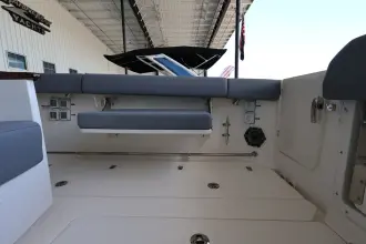 Thumbnail von Boston Whaler 360 Outrage