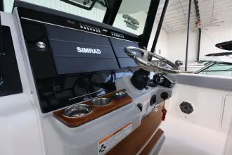 Thumbnail von Boston Whaler 360 Outrage