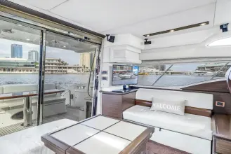Thumbnail von Azimut 48 Liquidity