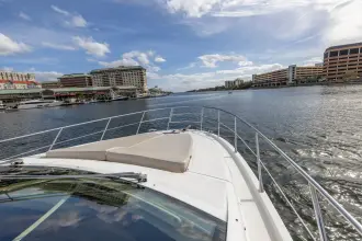 Thumbnail von Azimut 48 Liquidity