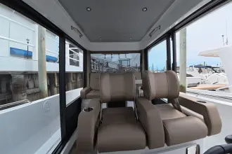 Thumbnail von Cruisers Yachts 38 VTR EC