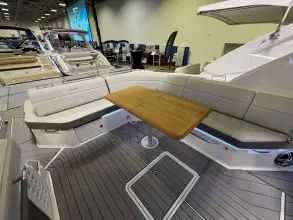 Thumbnail von Sea Ray SLX 400