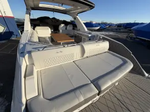 Thumbnail von Sea Ray SLX 400
