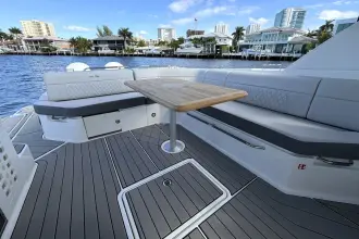 Thumbnail von Sea Ray SLX 400 Outboard