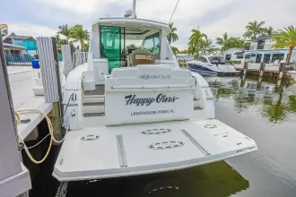 Thumbnail von Cruisers Yachts 48 Cantius