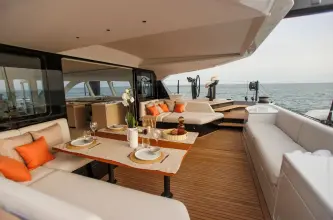 Thumbnail von Gunboat 80