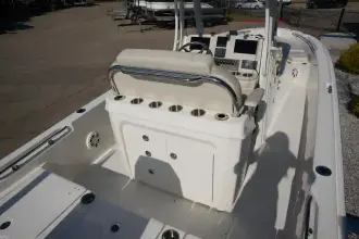 Thumbnail von Boston Whaler 250 Dauntless