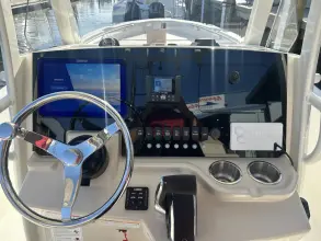 Thumbnail von Boston Whaler 250 Dauntless