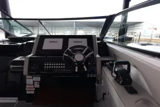 Thumbnail von Cruisers Yachts 38 GLS OB