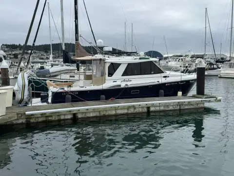 Cutwater Boats 28