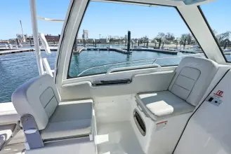 Thumbnail von Boston Whaler 285 Conquest Pilothouse
