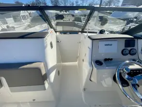 Thumbnail von Boston Whaler 210 Vantage