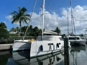 Thumbnail von Nautitech 40 SEA HUGGER