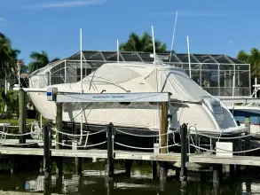 Thumbnail von Tiara Yachts 3500 Sovran