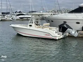 Boston Whaler 230 Outrage