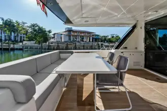 Thumbnail von Ferretti Yachts 780 SUNSATION
