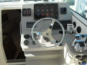 Thumbnail von Boston Whaler 315 Conquest