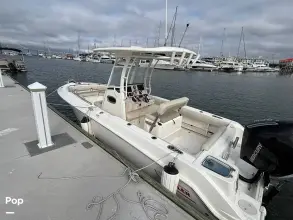 Thumbnail von Boston Whaler 230 Outrage