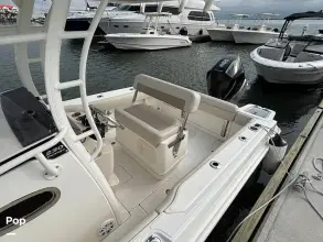 Thumbnail von Boston Whaler 230 Outrage