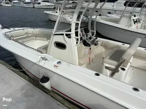 Thumbnail von Boston Whaler 230 Outrage